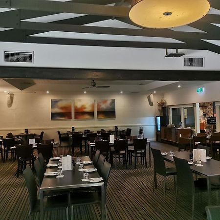 Mahogany Inn And Distillery Mahogany Creek Екстер'єр фото